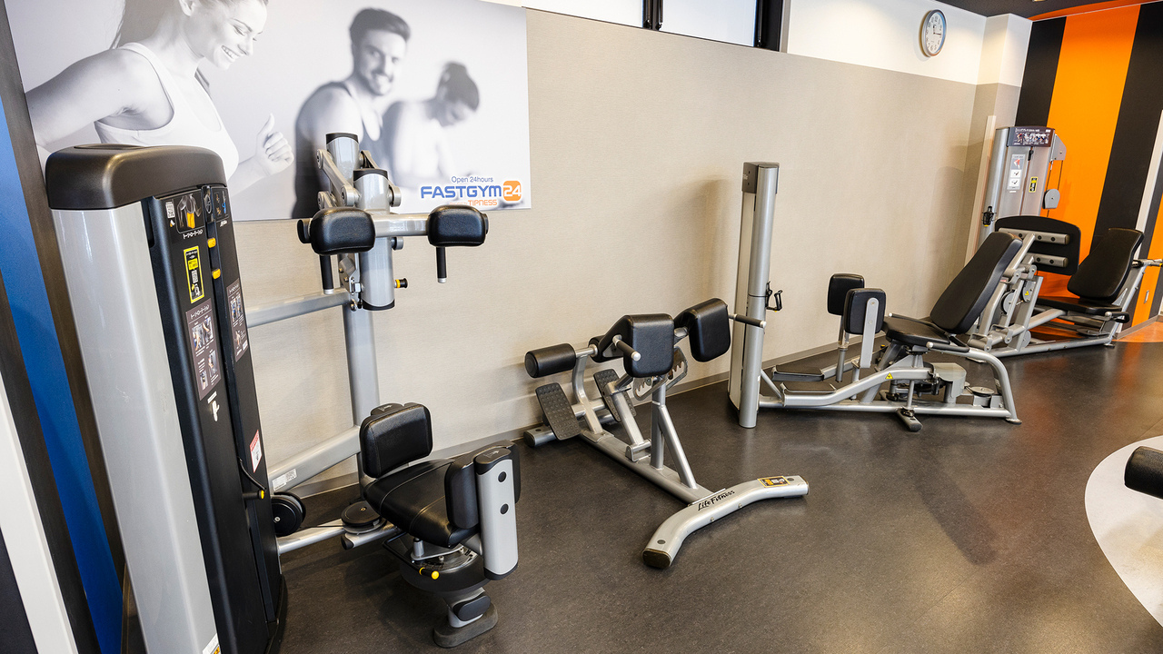 FASTGYM24 東向島店の公式店舗写真